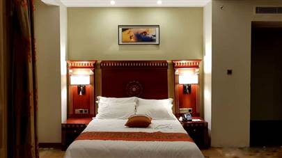 اتاق دو تخته دبل هتل بزرگ کوروش کیش اتاق دو تخته دبل هتل بزرگ کوروش کیش